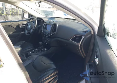 2019 Jeep Cherokee Latitude Plus 4X4 из США, поврежденный, VIN 1C4PJMLB0KD429859